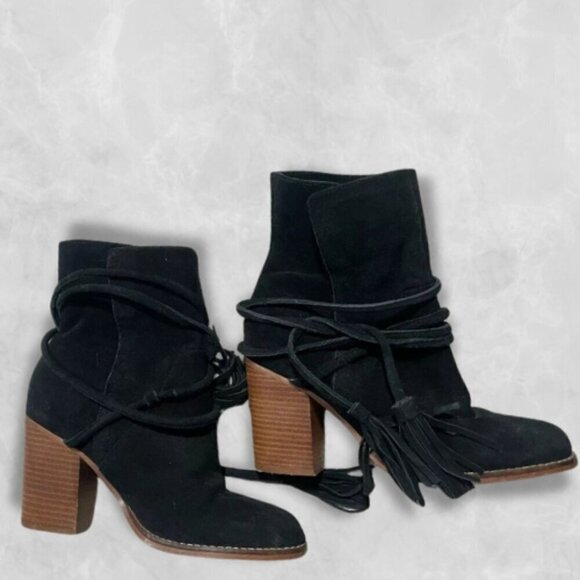 ALDO Suede Ankle Boots Stacked Heel Wrap Tassel Detail Black Women's US 8.5 NWOT - Picture 14 of 14